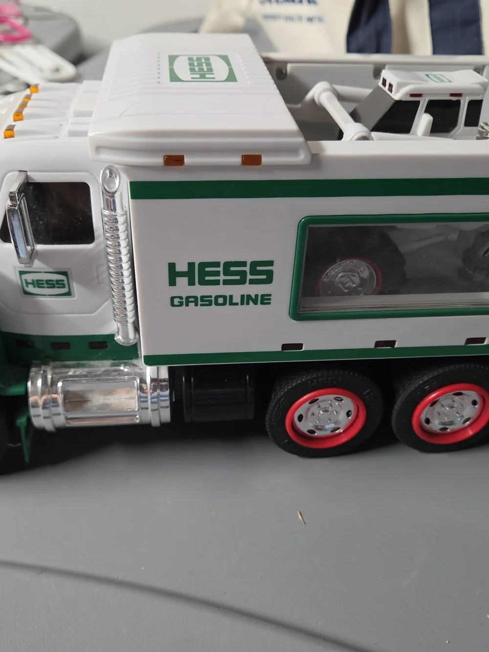 Hess front 2008